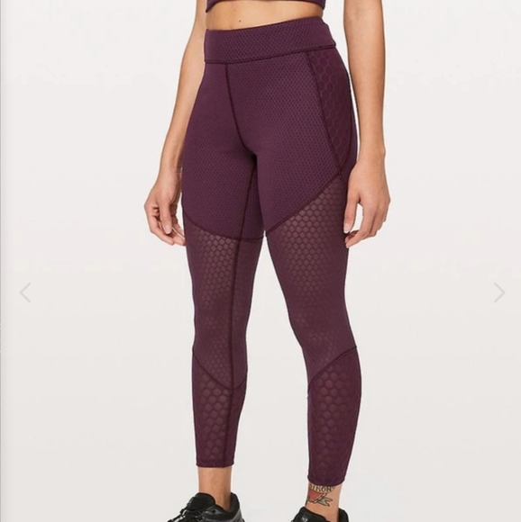 lululemon athletica Pants - Lululemon Geo tight